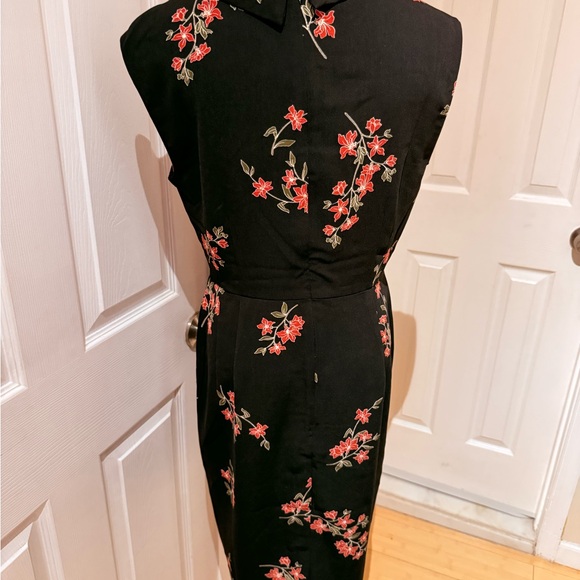 Banana Republic Black Dress with Red Floral Design - Picture 7 of 10